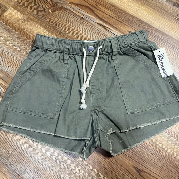 No Boundaries Pants - 4/$16 No Boundaries Shorts
